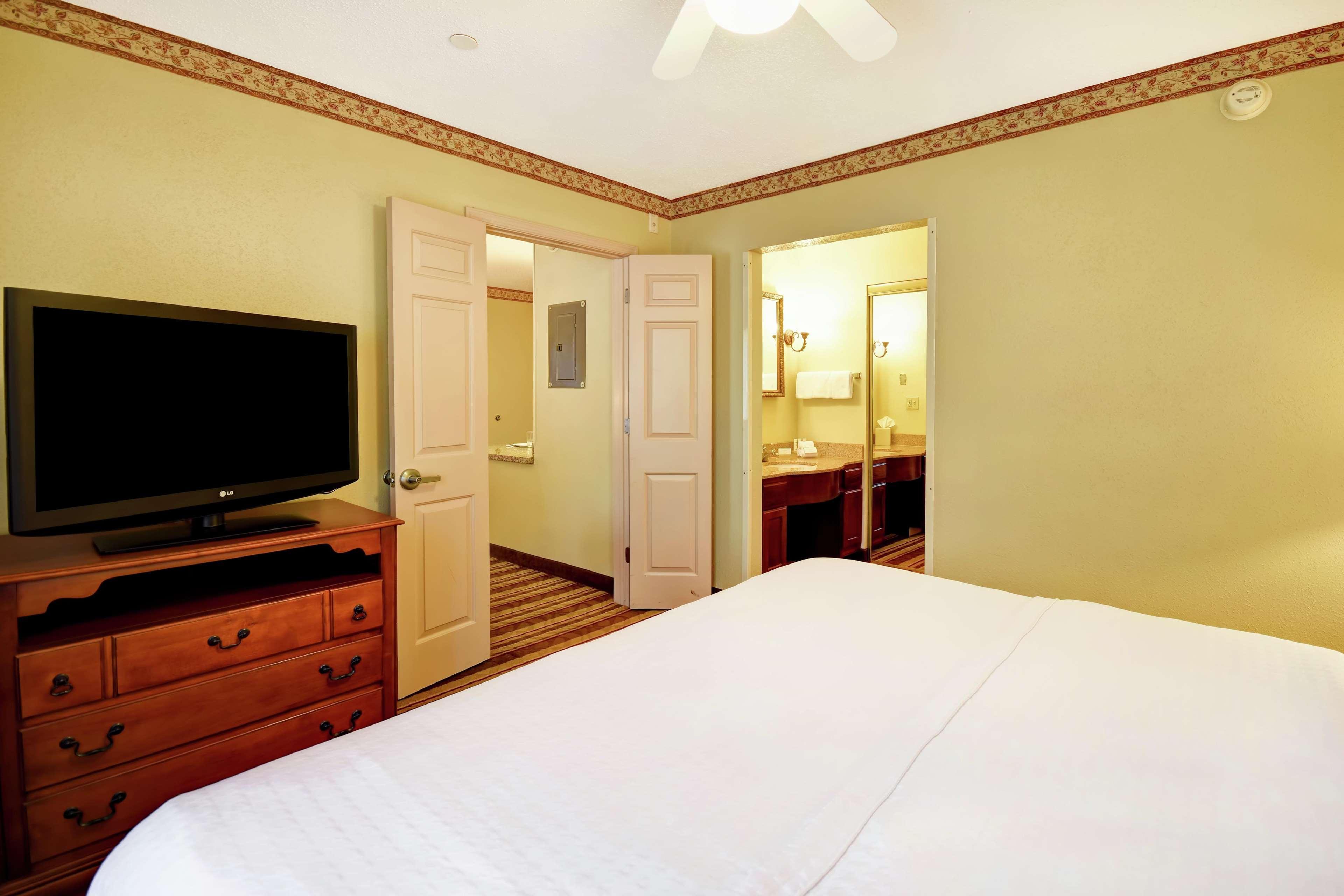Homewood Suites By Hilton Chester Exterior foto
